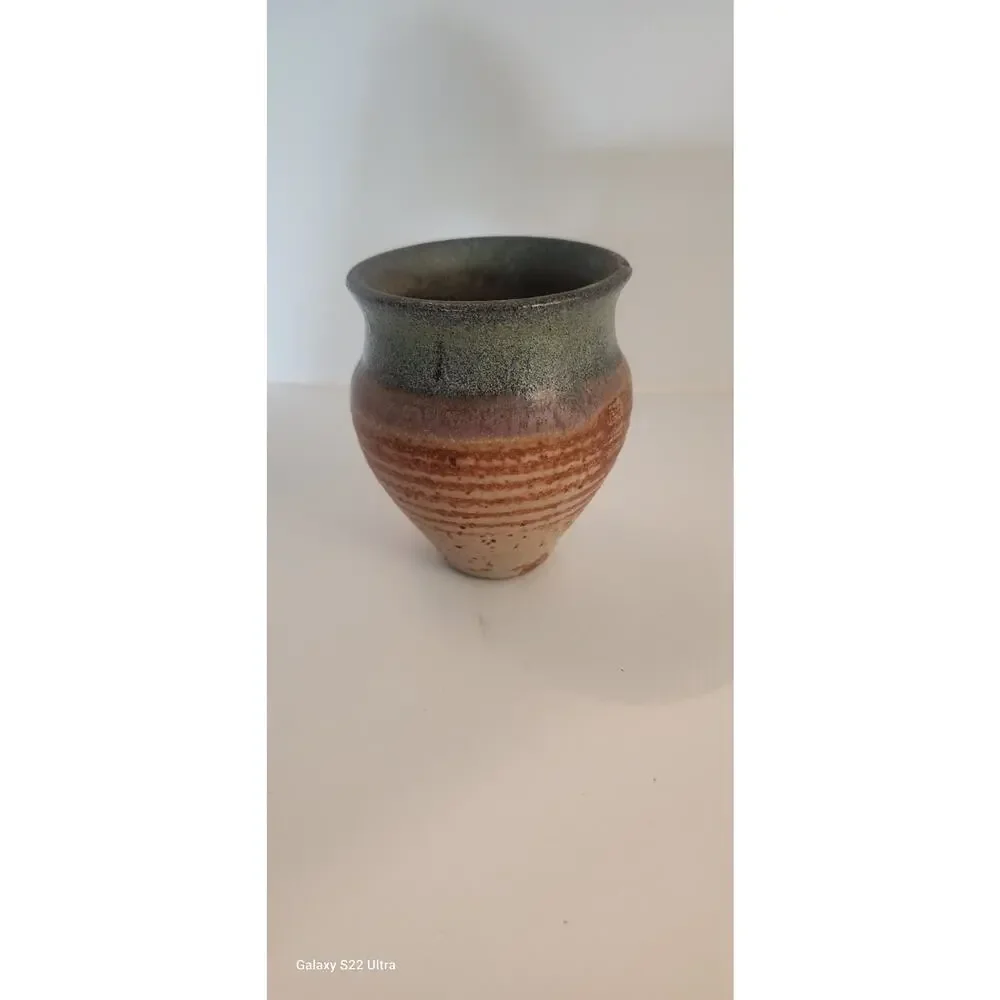 small collectible pottery